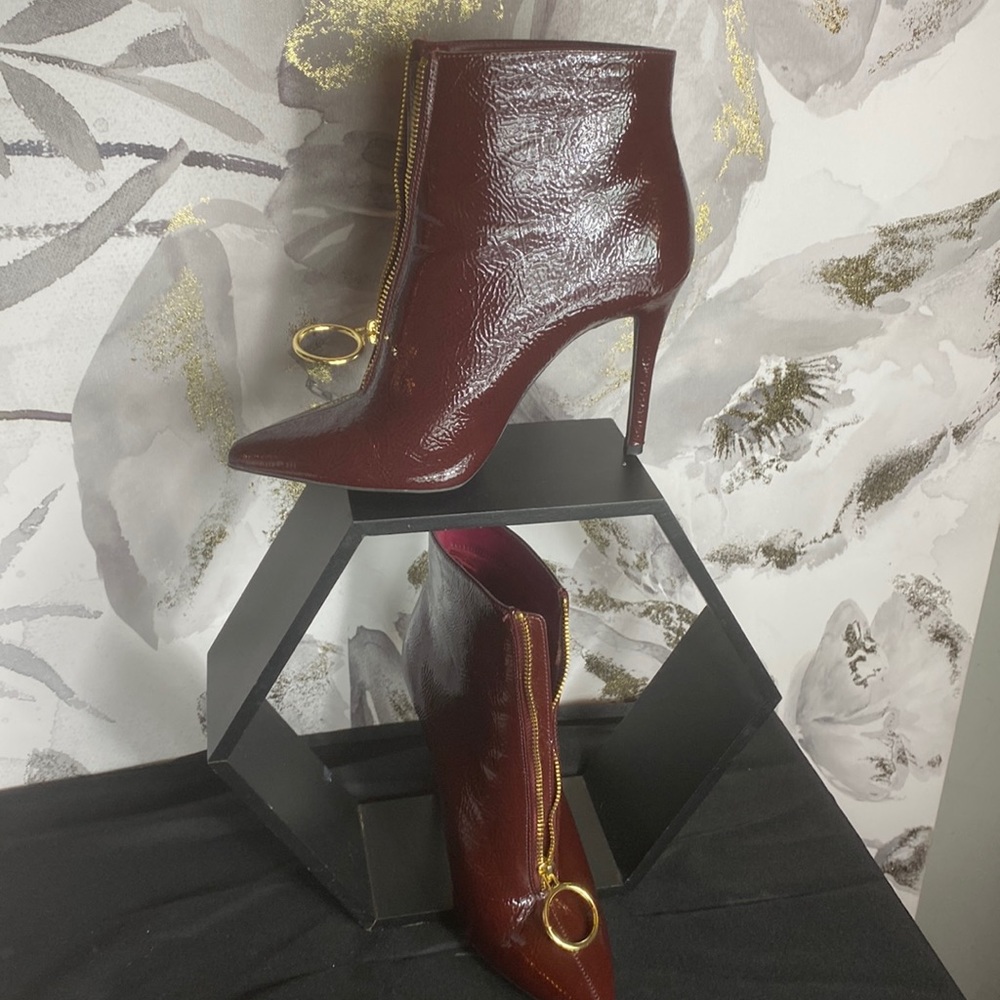 Women heel boots